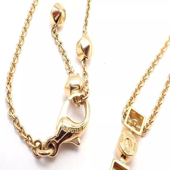 Authentic! Bulgari Bvlgari Lucea 18k Yellow Gold Round Pendant Necklace - Picture 5 of 10